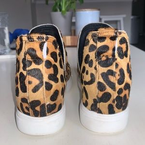 steven by steve madden caprice leopard sneakers